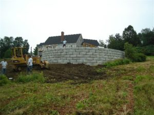 Building a retaining wall (View 8)